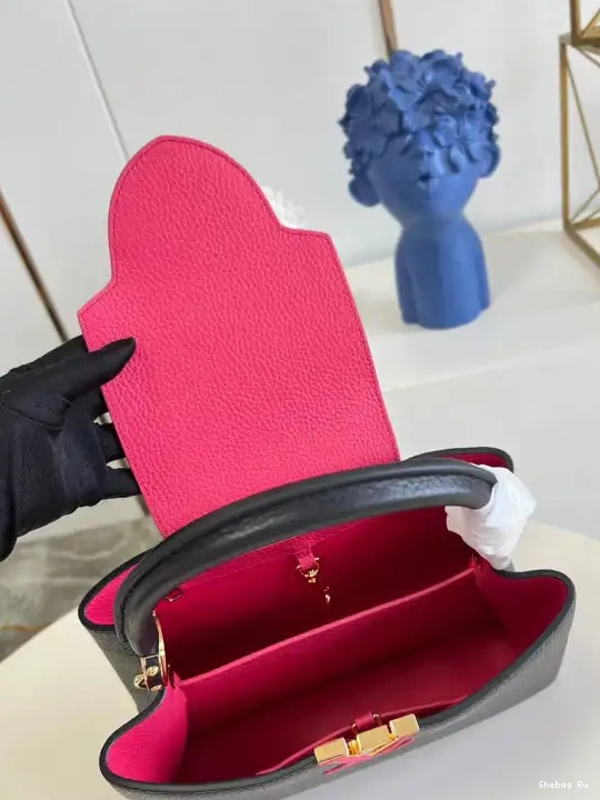 Vuitton Louis MM CAPUCINES 0701